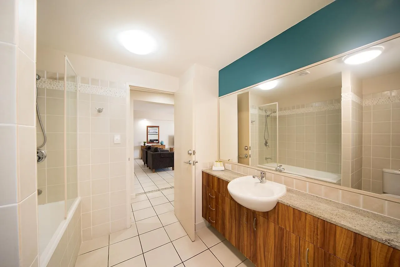 Portside Whitsunday Luxury Holiday Apartments Airlie Beach 4*,  Australia