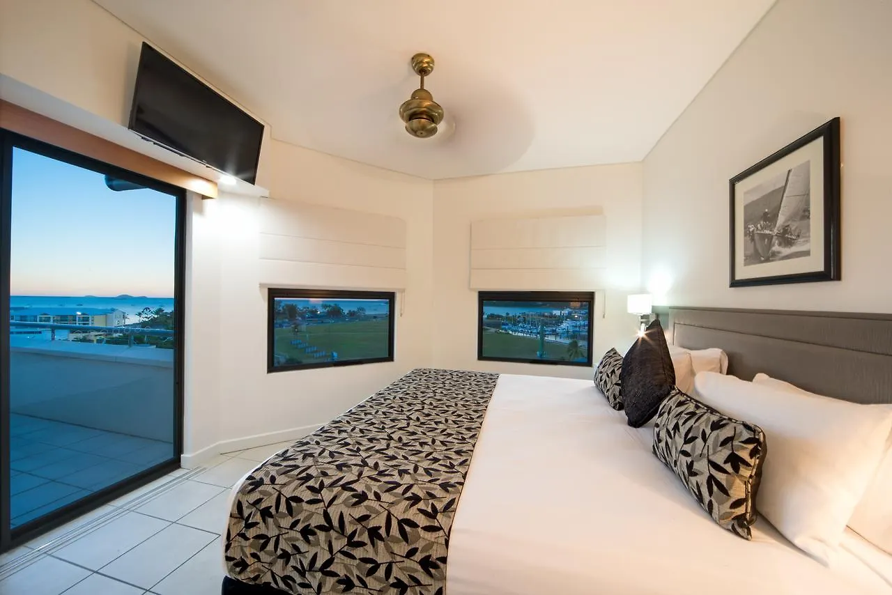 Portside Whitsunday Luxury Holiday Apartments Airlie Beach Australien